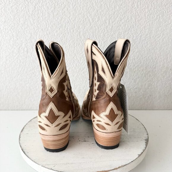 Lane CHASE THE WIND Womens Cowboy Bootie 6.5 Western Short Brown Cowgirl Boots - Picture 3 of 11